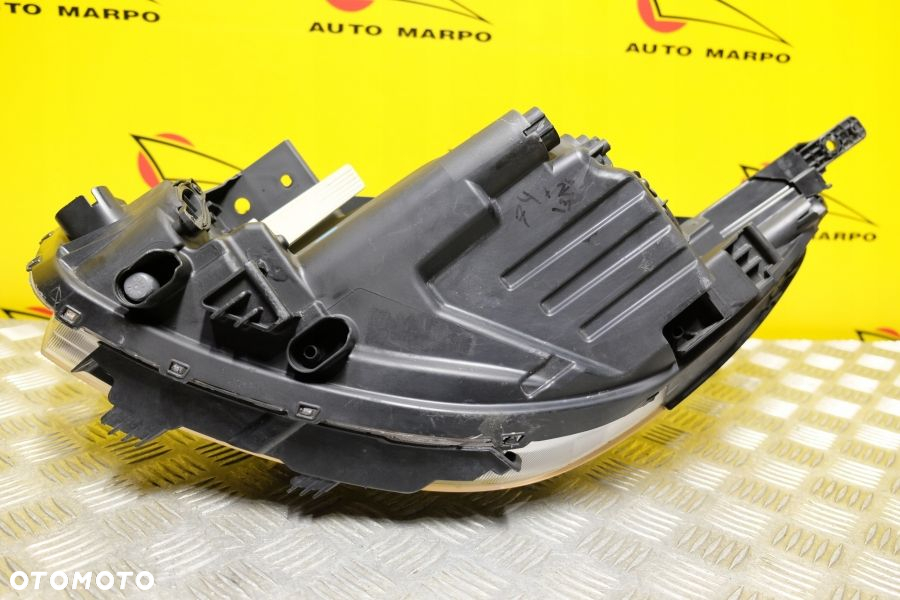 KIA RIO 2018-2020 REFLEKTOR LAMPA PRZÓD PRAWA USA - 16