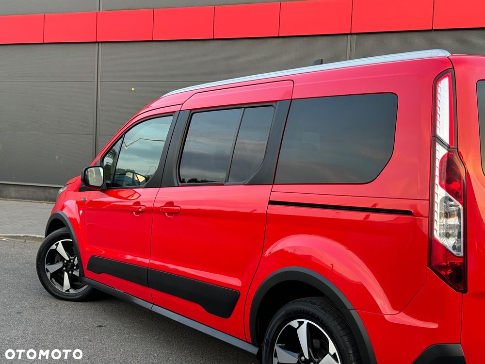 Ford Tourneo Connect Grand - 21