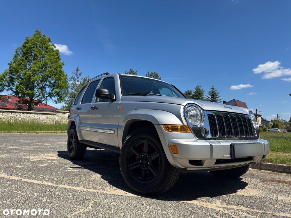 Jeep Cherokee 3.7 Limited - 22