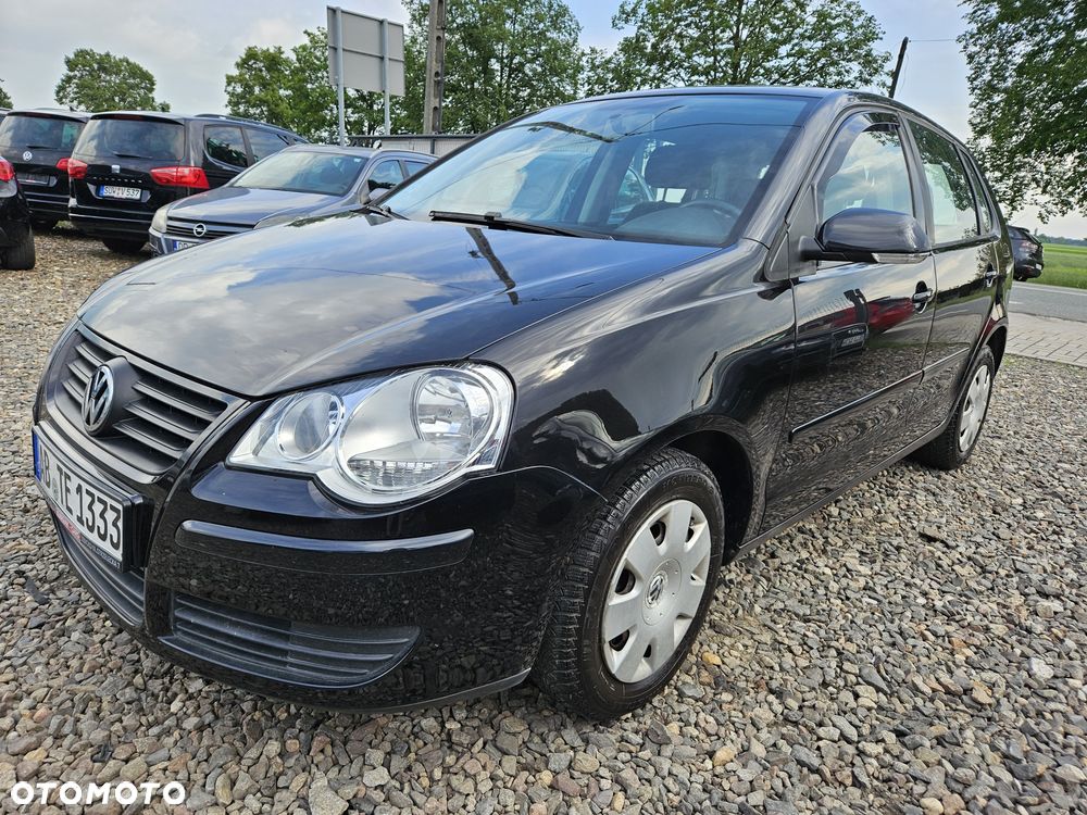 Volkswagen Polo - 1