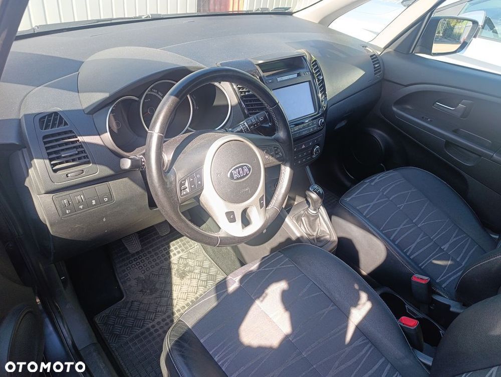 Kia Venga 1.4 Business Line - 5