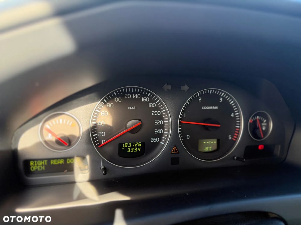Volvo S60 2.4D Diament - 12