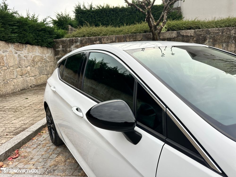 Opel Astra 1.6 CDTI Dynamic Sport S/S - 21
