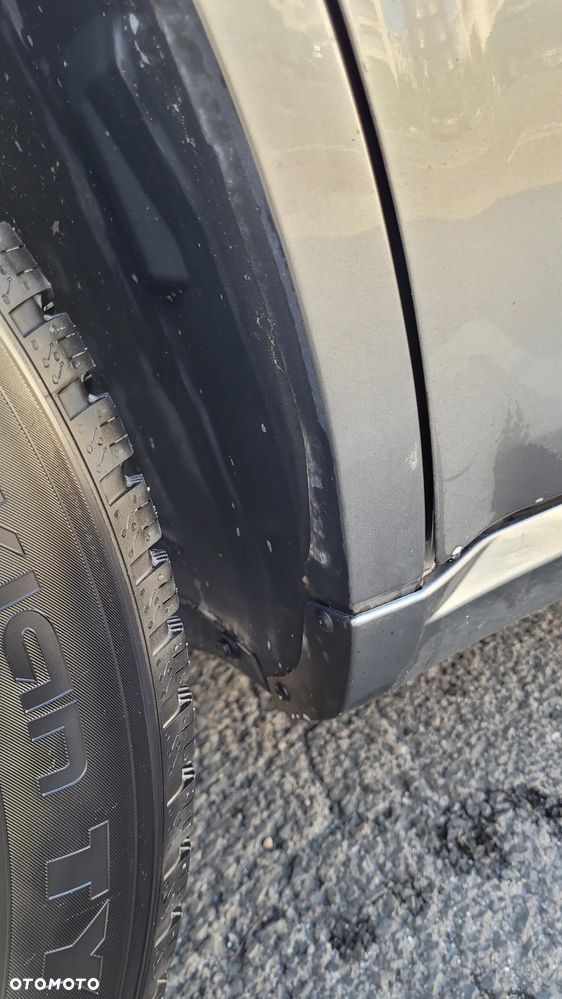 Chrysler 300C 3.5 V6 AWD - 12