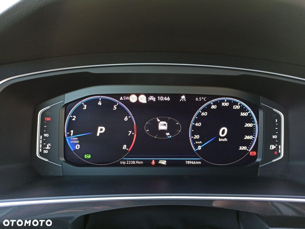 Volkswagen Tiguan - 22