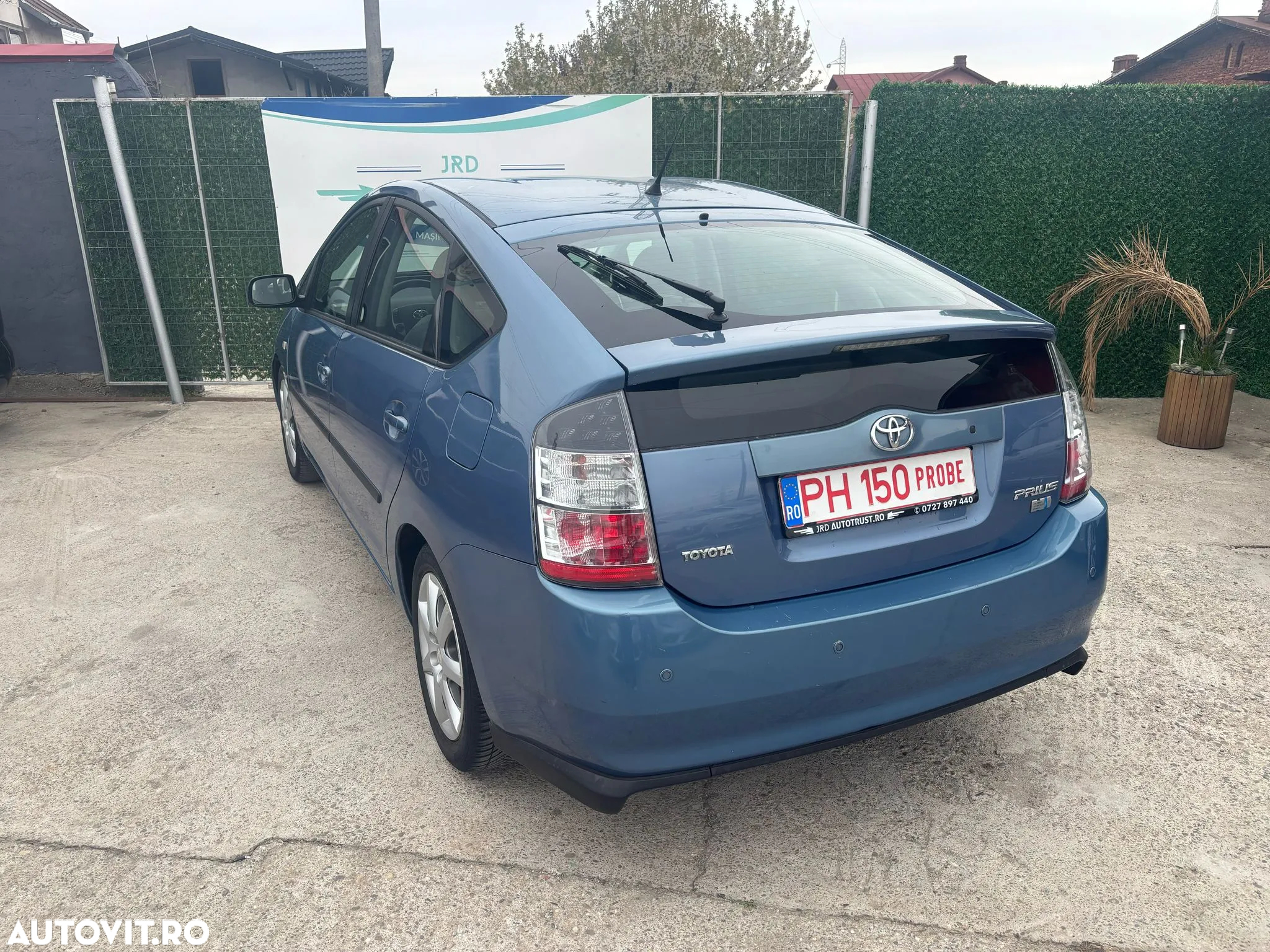 Toyota Prius (Hybrid) Luna - 19