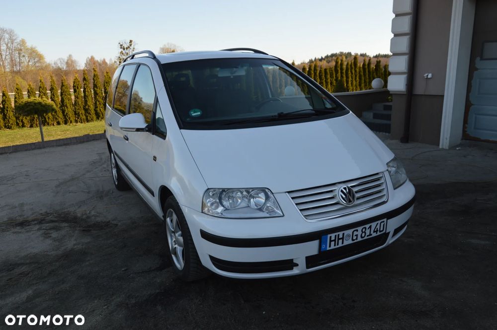 Volkswagen Sharan 1.9 TDI Trendline - 16