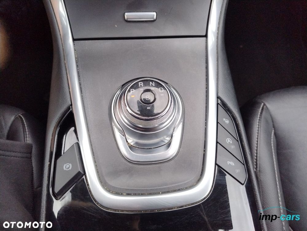 Ford S-Max - 15