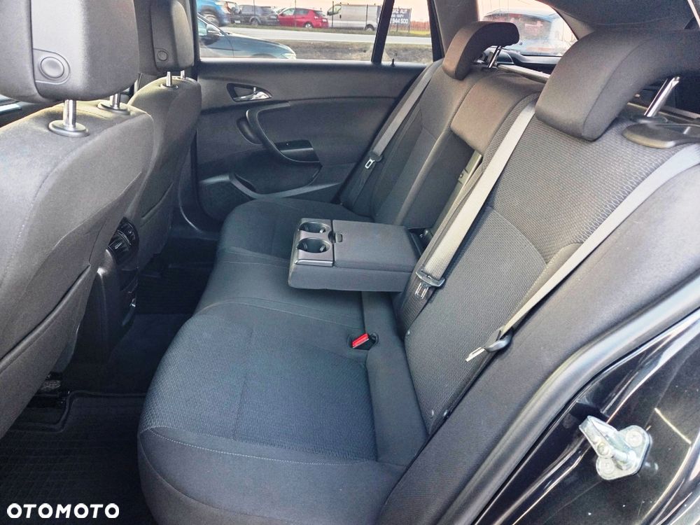 Opel Insignia 2.0 CDTI Cosmo S&S - 26