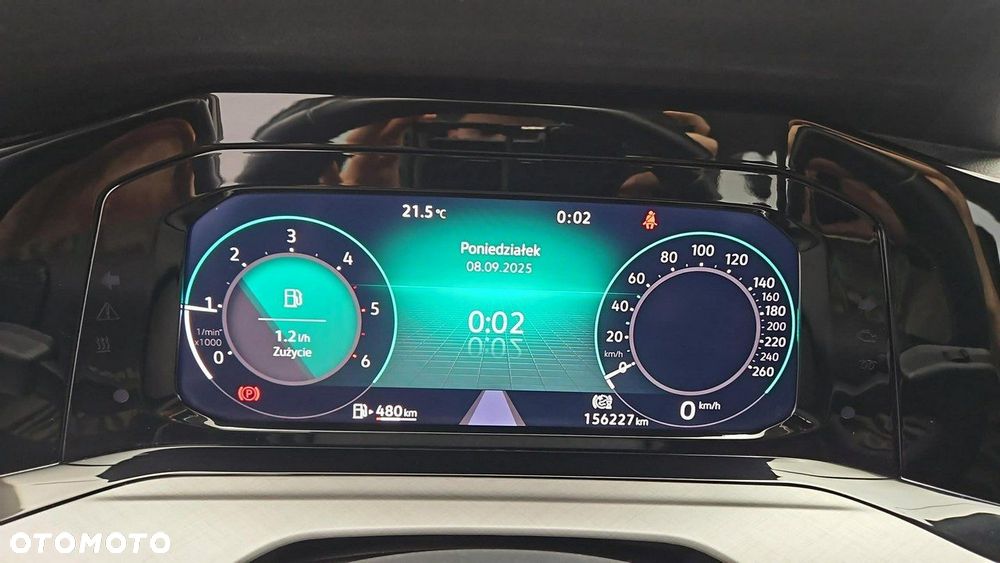 Volkswagen Golf - 14