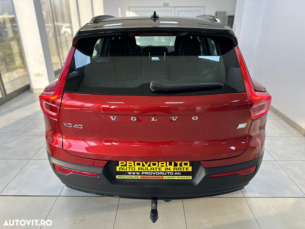 Volvo XC 40 T5 Twin Engine DKG R-Design - 12
