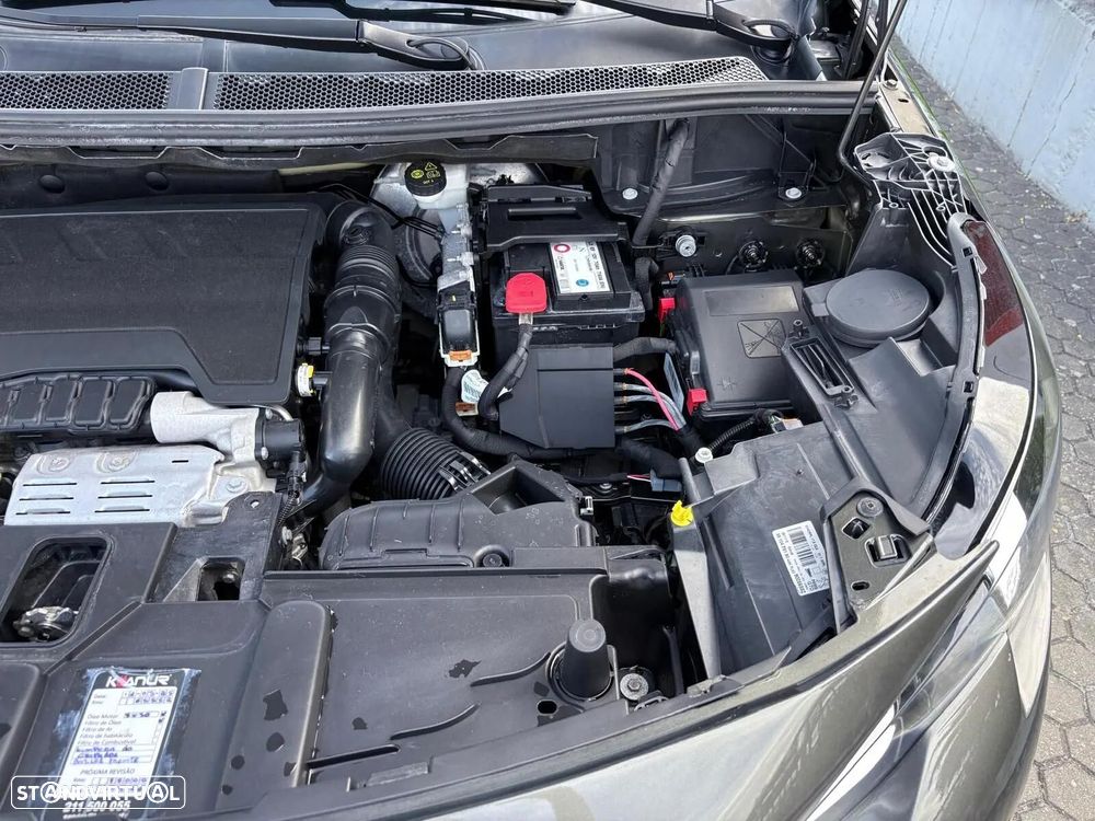 Peugeot 3008 1.2 PureTech Allure EAT8 - 19