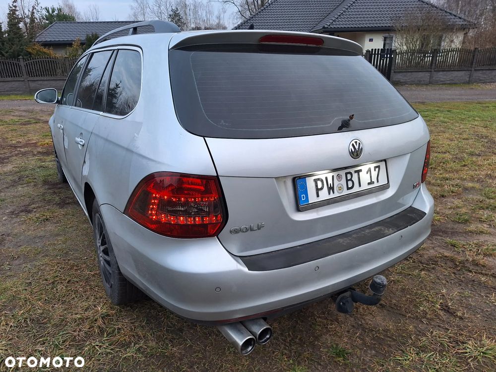 Volkswagen Golf Variant 1.9 TDI DPF Comfortline BlueMotion - 4