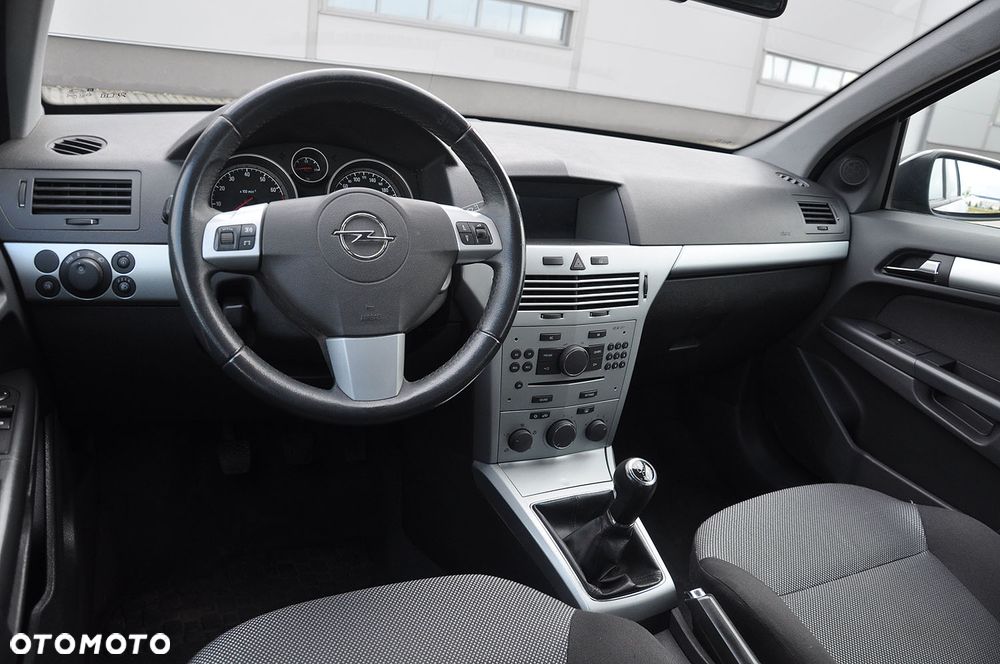Opel Astra 1.6 Easytronic Edition - 29
