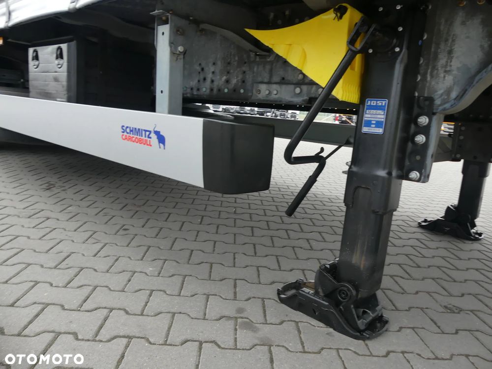 Schmitz Cargobull MEGA / FIRANKA / OŚ PODNOSZONA / OGUMIENIE 80% / - 14