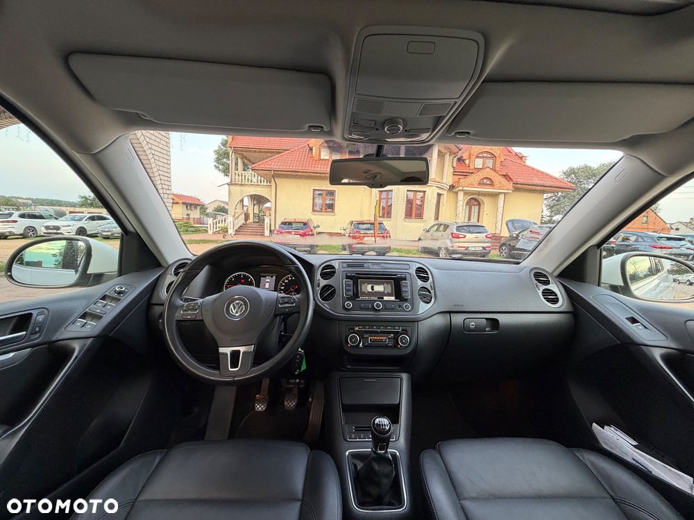Volkswagen Tiguan 2.0 TDI Perfectline - 19