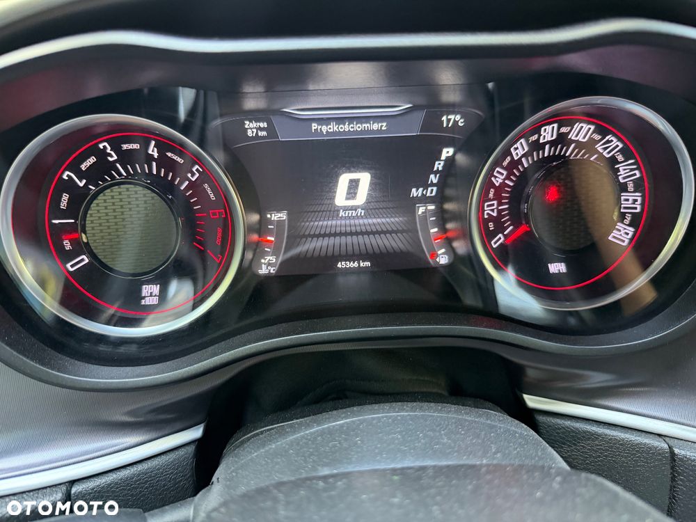 Dodge Challenger Automatik 392 Hemi Scat Pack Shaker - 23