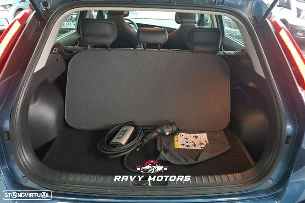 Kia Niro EV 64kWh Drive - 9