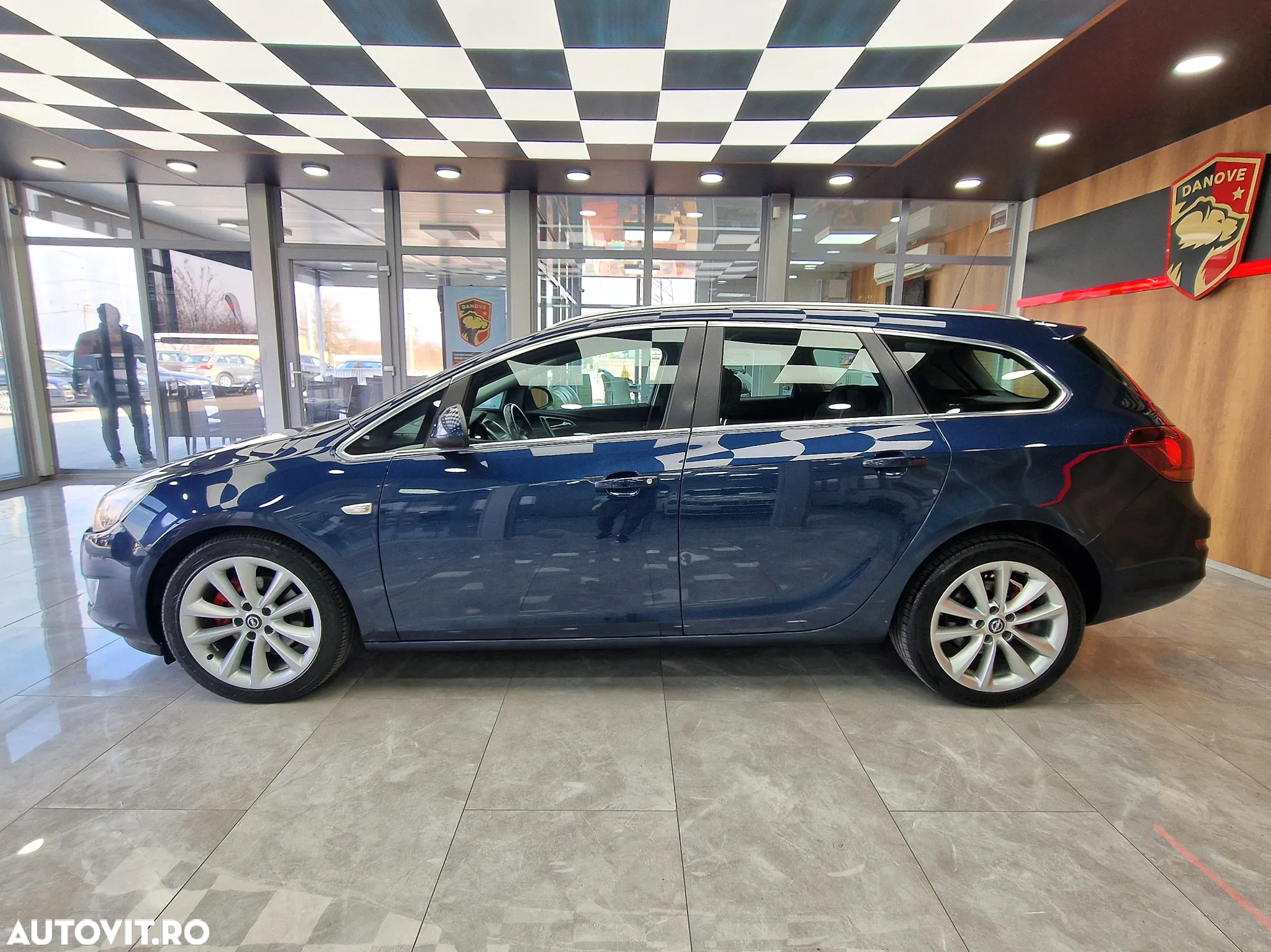 Opel Astra - 4