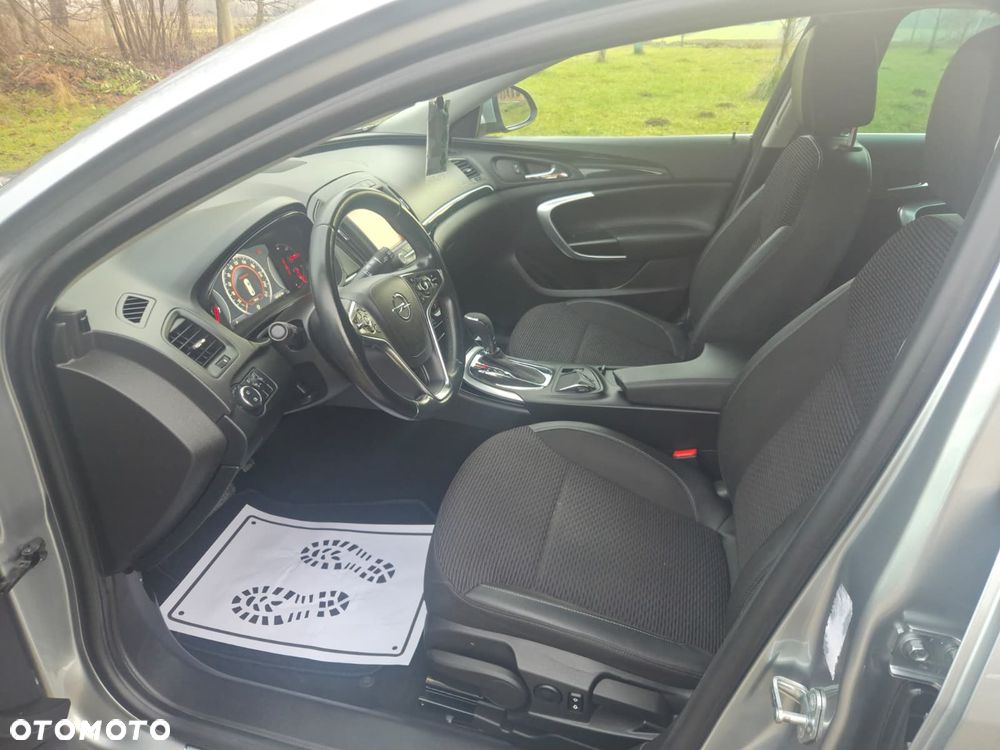 Opel Insignia - 13