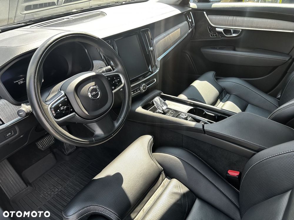 Volvo S90 - 10