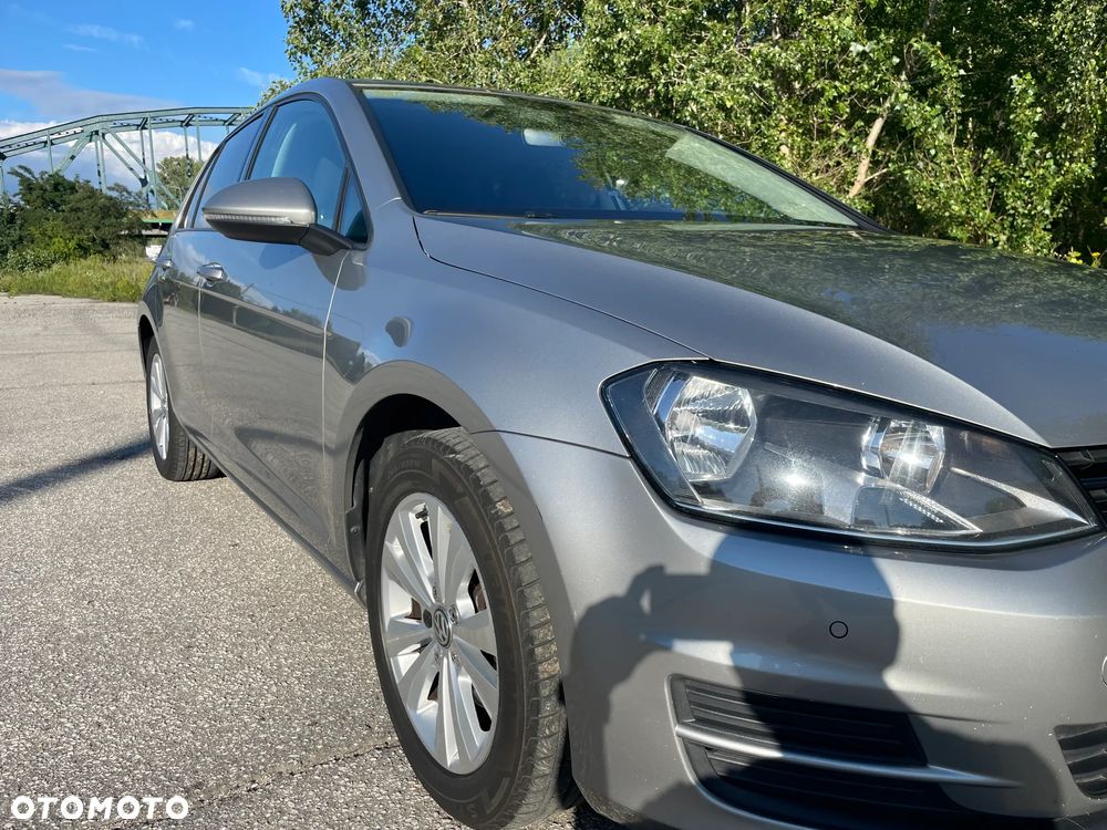 Volkswagen Golf - 21