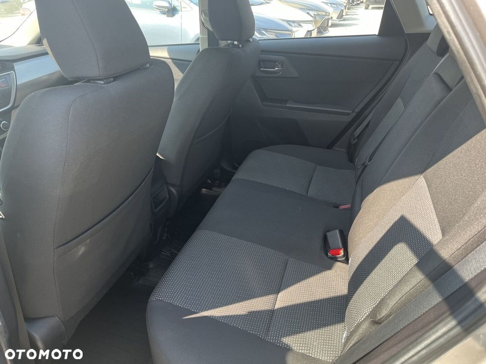 Toyota Auris 1.33 VVT-i Active - 14