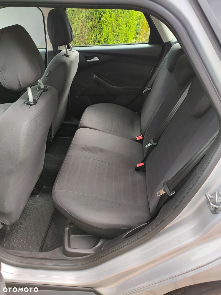 Ford Focus - 21