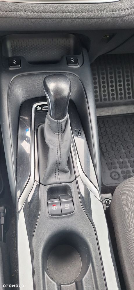 Toyota Corolla 1.8 Hybrid GPF Comfort - 8