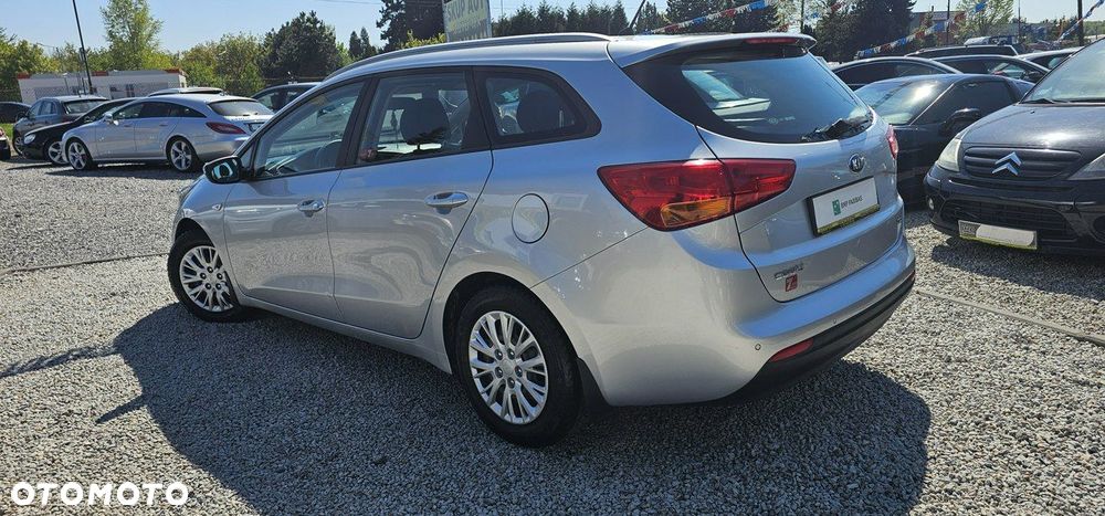 Kia Ceed - 7