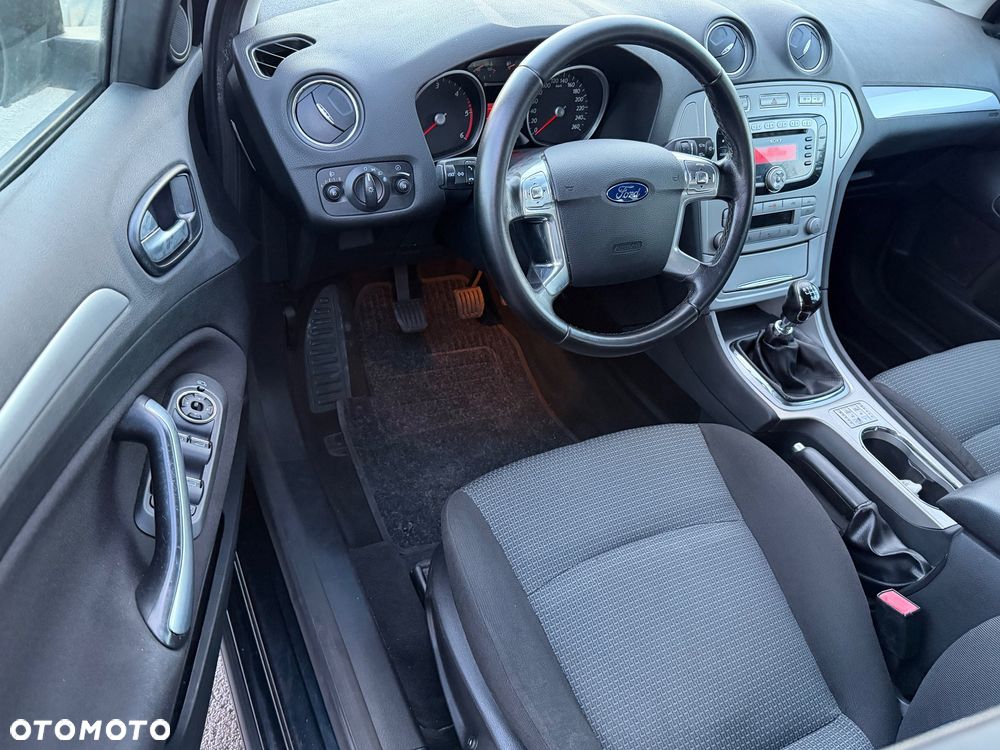 Ford Mondeo 2.0 TDCi Trend - 8