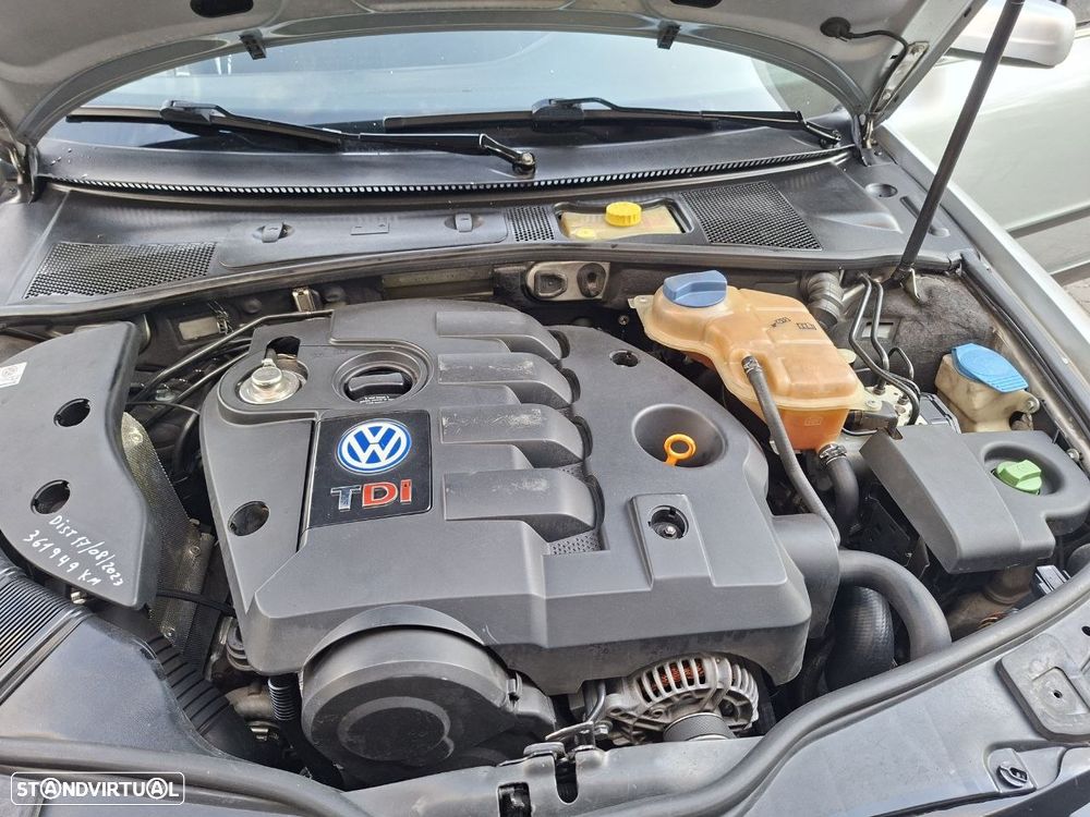 VW Passat Variant 1.9 TDi Confortline - 35