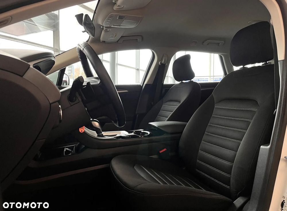 Ford Mondeo 2.0 TDCi Titanium PowerShift - 21