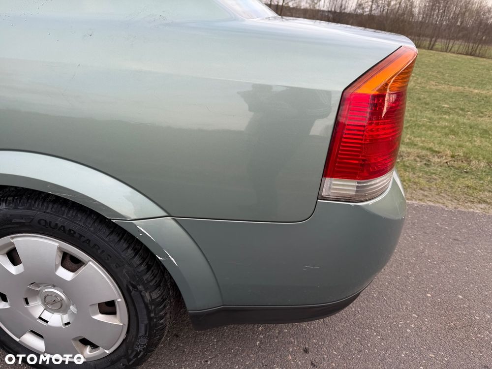 Opel Vectra 1.8 Edition - 19