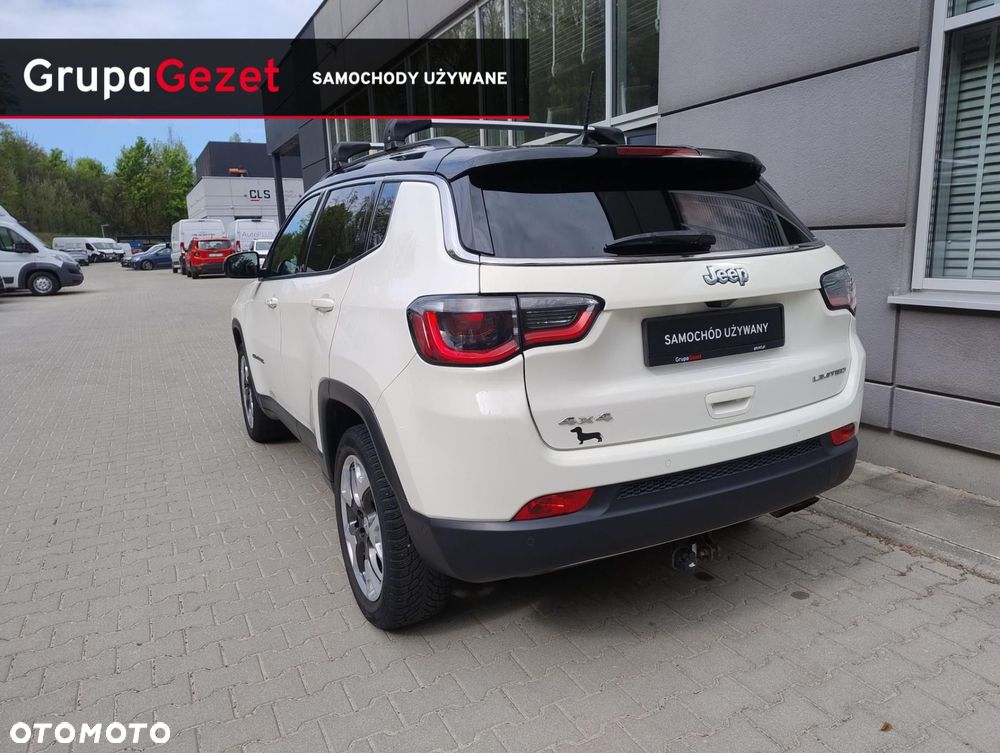 Jeep Compass - 9