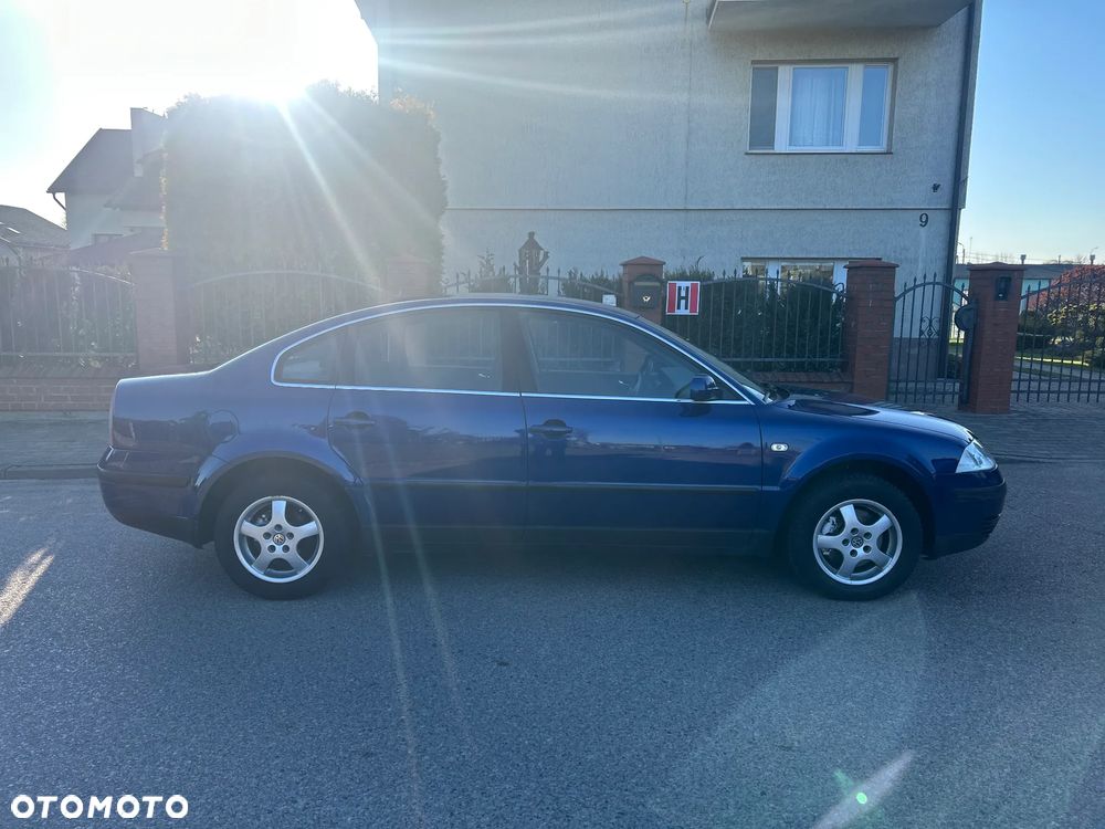 Volkswagen Passat - 3