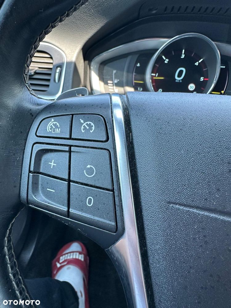 Volvo V60 - 22
