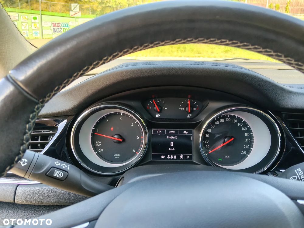 Opel Insignia 2.0 CDTI Business Elegance S&S - 3