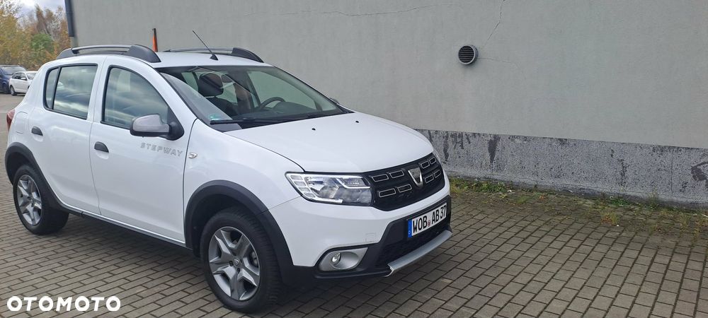Dacia Sandero 0.9 TCe Laureate - 2