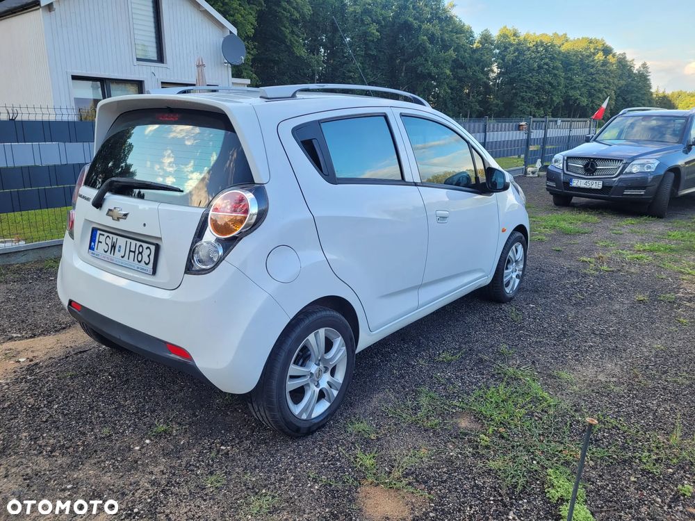 Chevrolet Spark 1.2 LT+ - 11