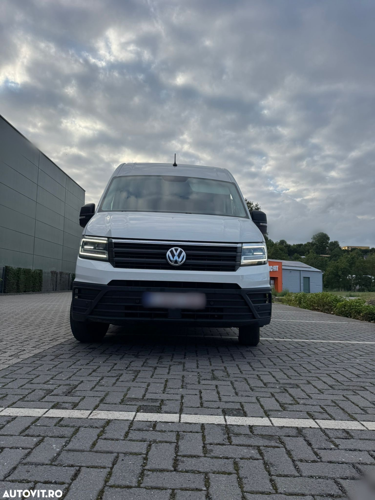 Volkswagen Crafter - 9