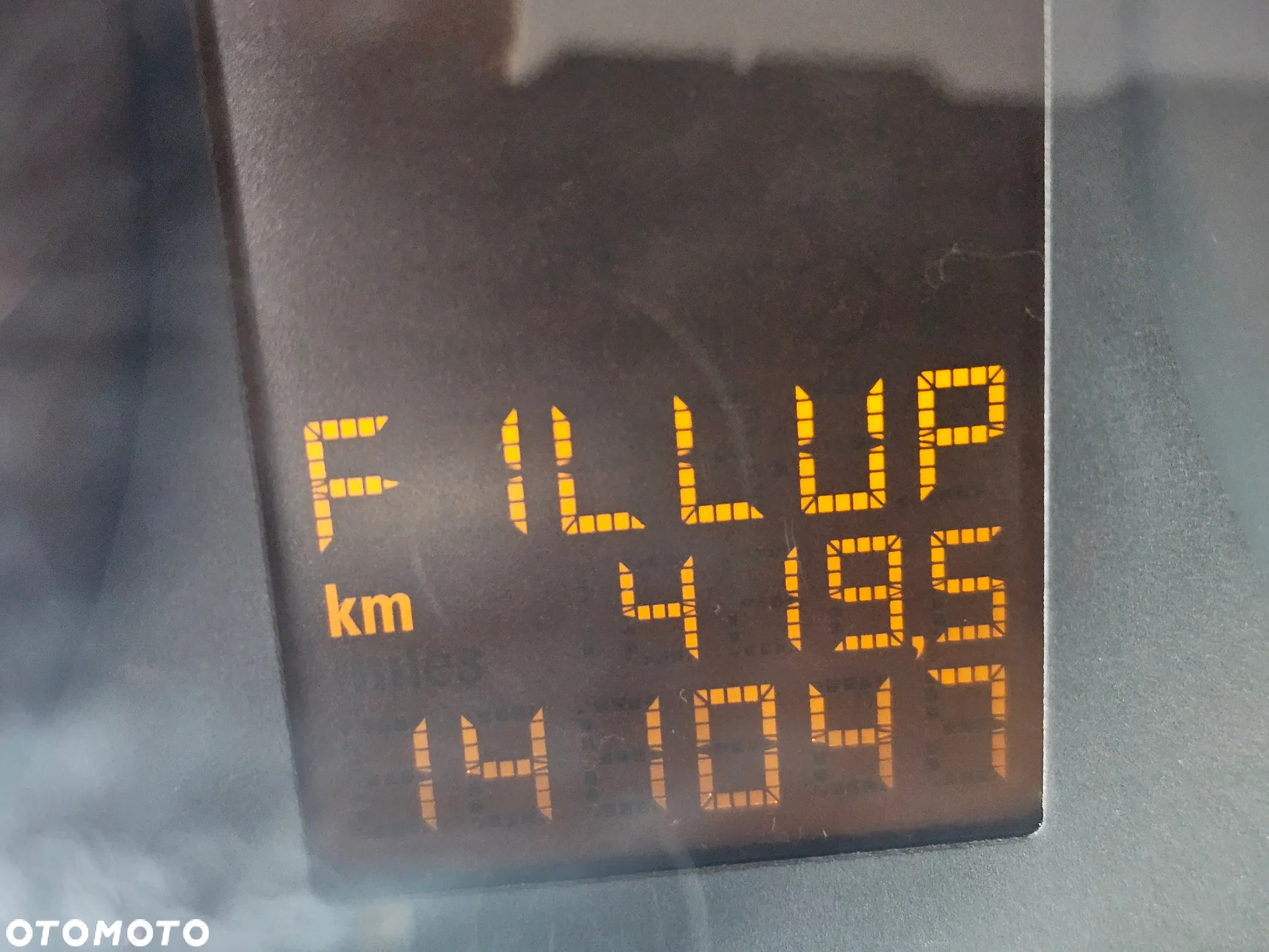 Opel Corsa 1.2 16V Enjoy - 8
