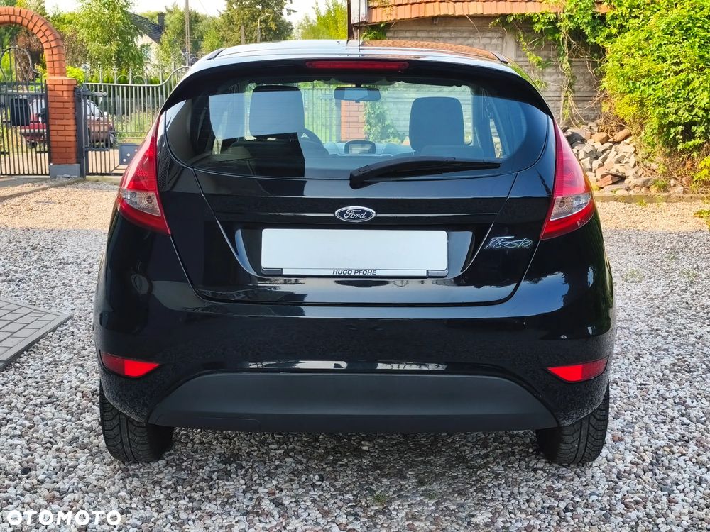 Ford Fiesta 1.25 Champions Edition - 9