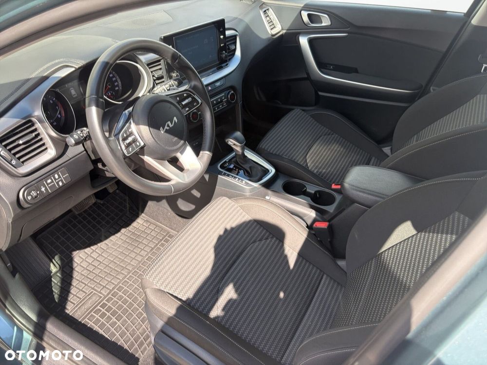 Kia Ceed 1.5 T-GDI M DCT - 10