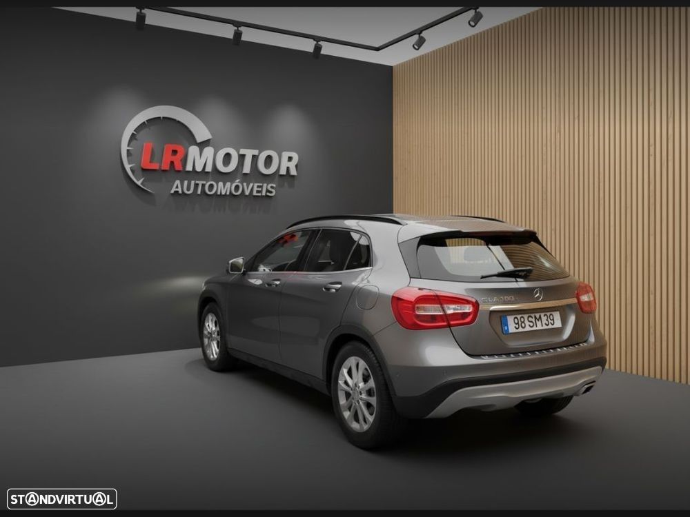 Mercedes-Benz GLA 180 d - 3
