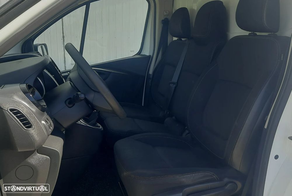 Renault Trafic 2.0 dCi L2H1 1.0T G.Intens - 8
