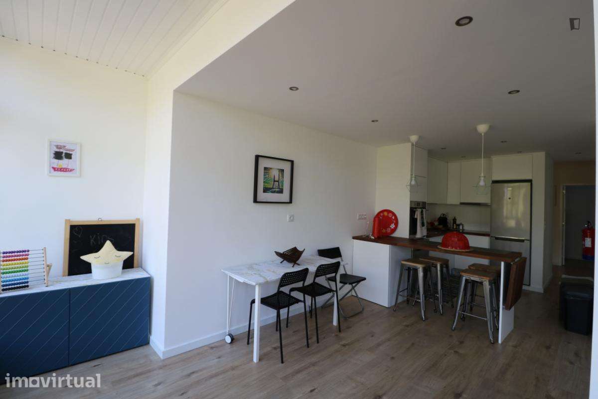 Apartamento com 2 quartos - localizado em Benfica Lisbon - Grande imagem: 2/14