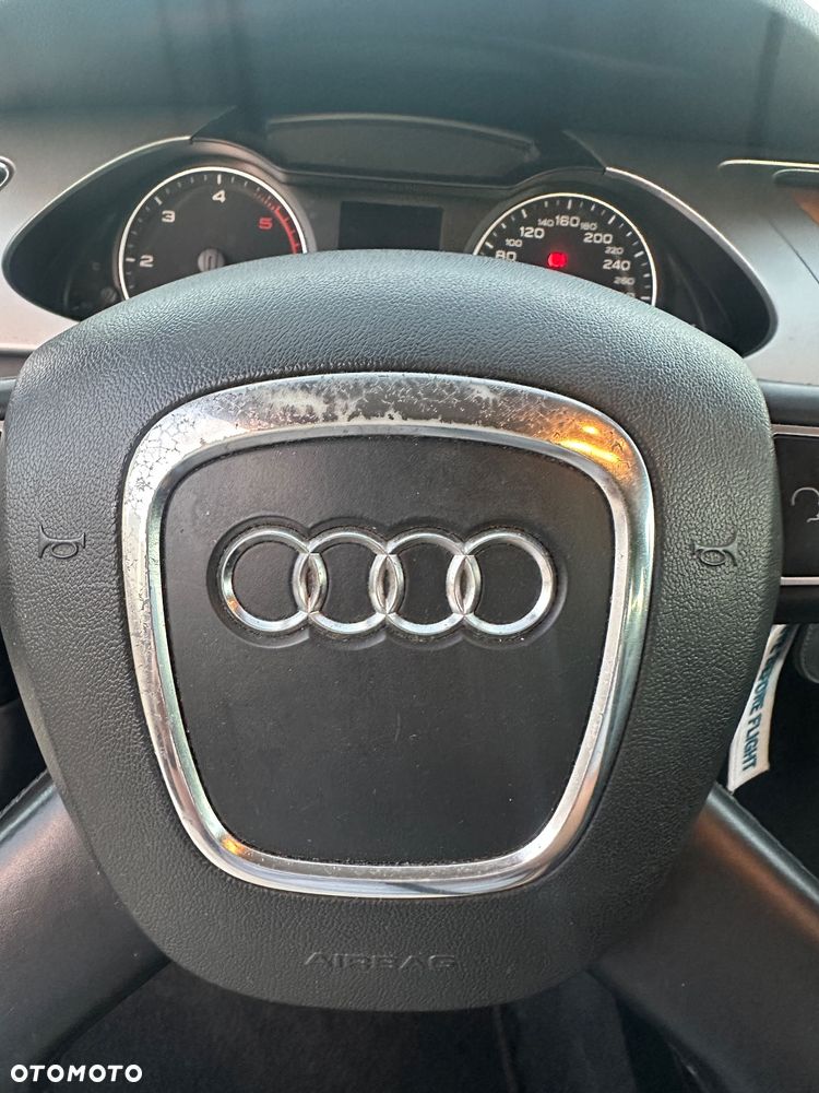 Audi A4 - 12