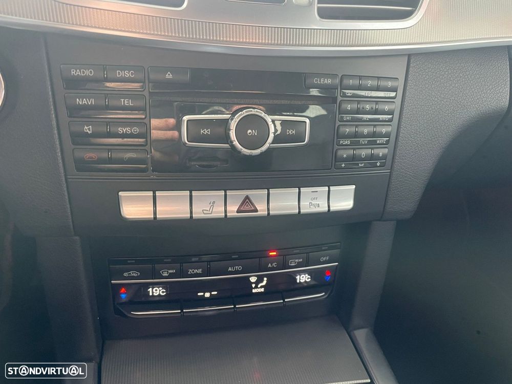 Mercedes-Benz E 300 Bluetec Hybrid Avantgarde - 17