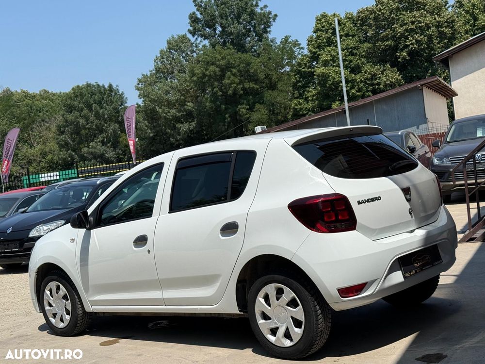 DACIA Sandero 2017 — imagine 3
